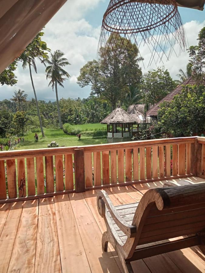 Hakiki Inn Bungalows Tetebatu Exterior photo
