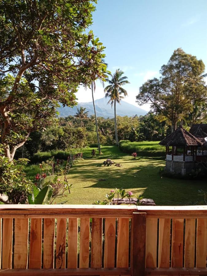Hakiki Inn Bungalows Tetebatu Exterior photo
