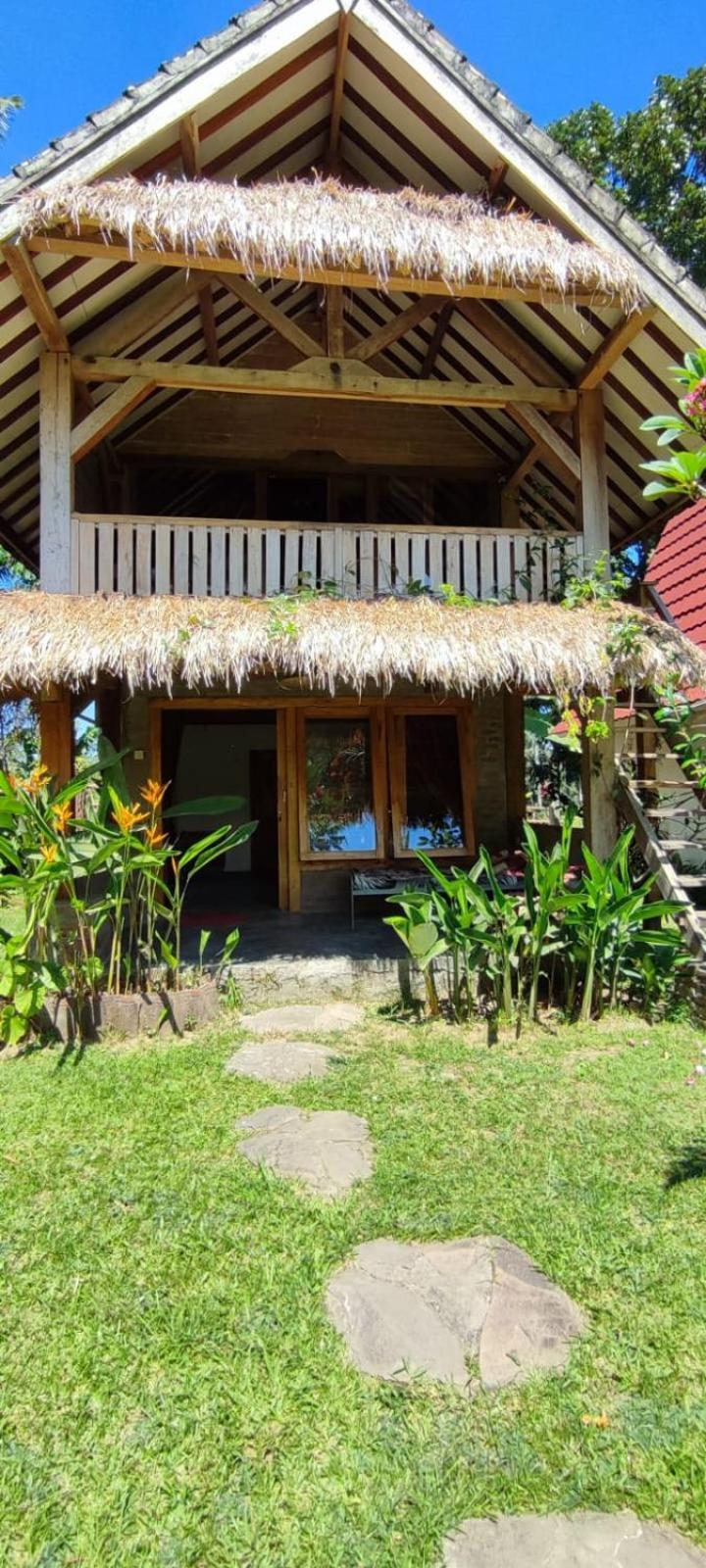 Hakiki Inn Bungalows Tetebatu Exterior photo
